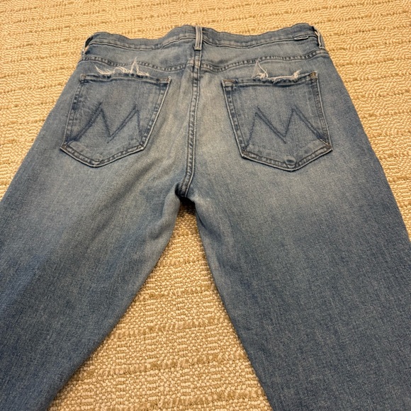 Mother The Stunner Ankle Step Fray Blue Distressed Jeans | Size 32 - Picture 4 of 5